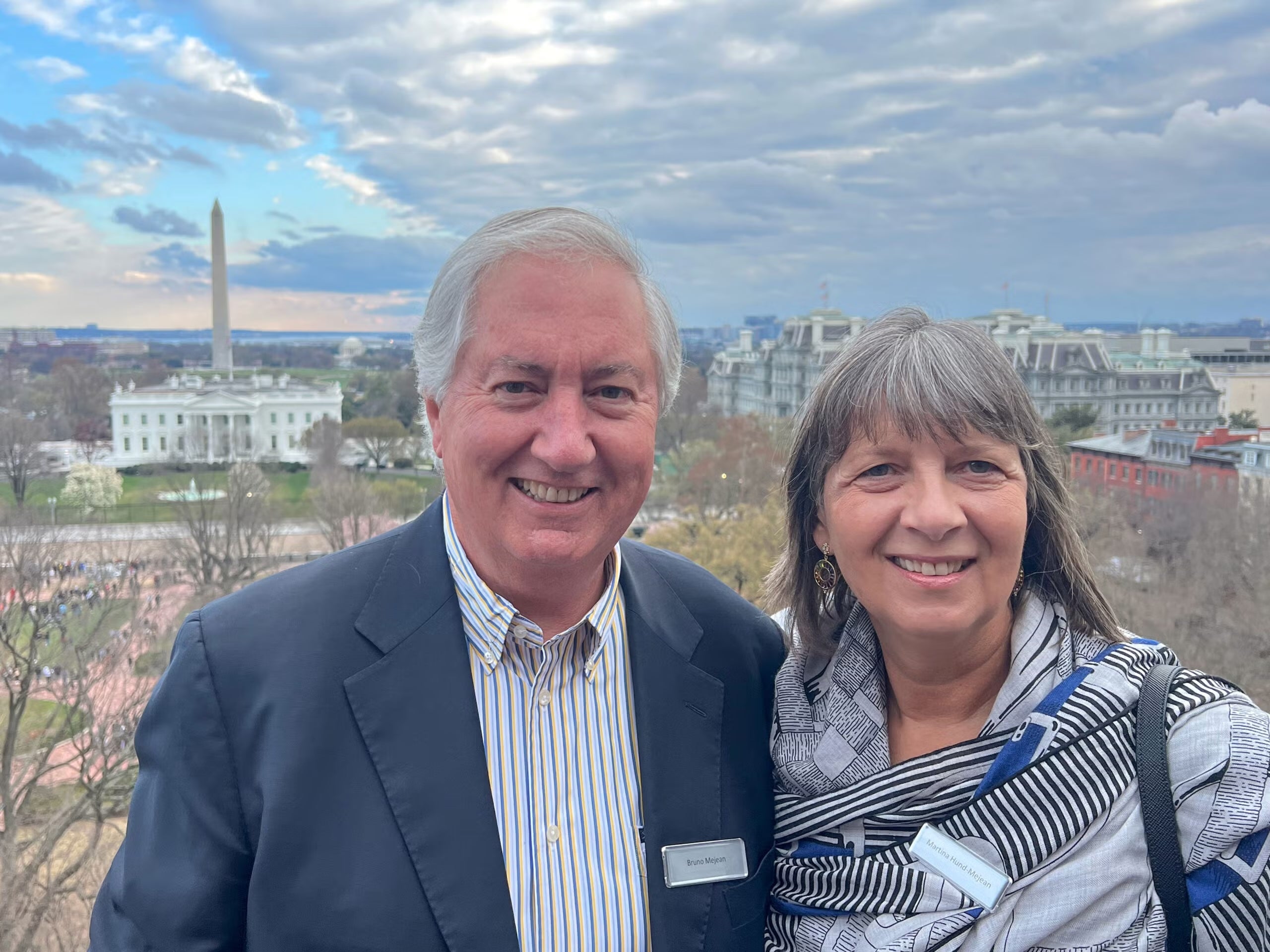 Bruno J. Mejean (B’74) and his wife, Martina Hund-Mejean